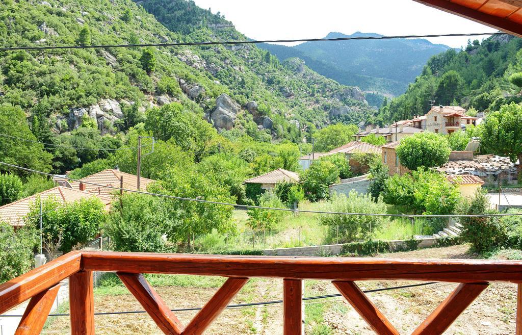 Oneiro Resort Kato Zachlorou Ngoại thất bức ảnh