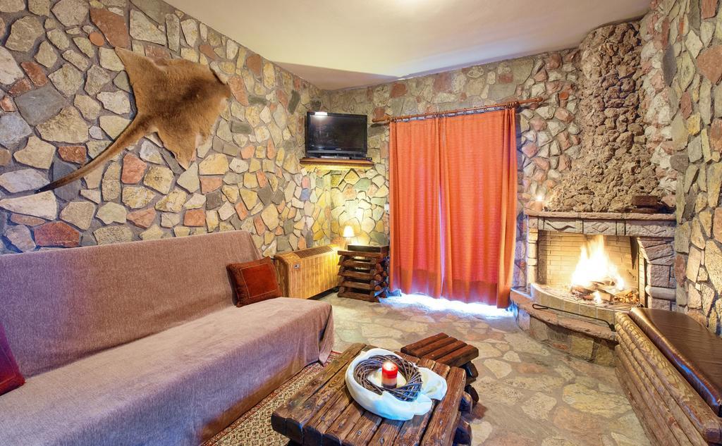 Oneiro Resort Kato Zachlorou Ngoại thất bức ảnh
